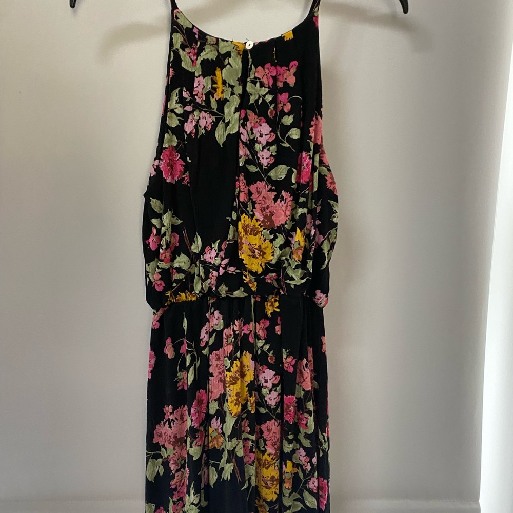 Beautiful Floral print strap dress with elastic waist from franchescas.